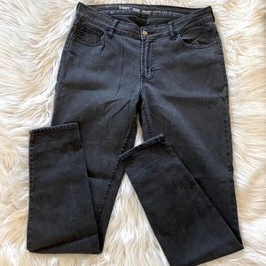 Old Navy Super Skinny Jeans